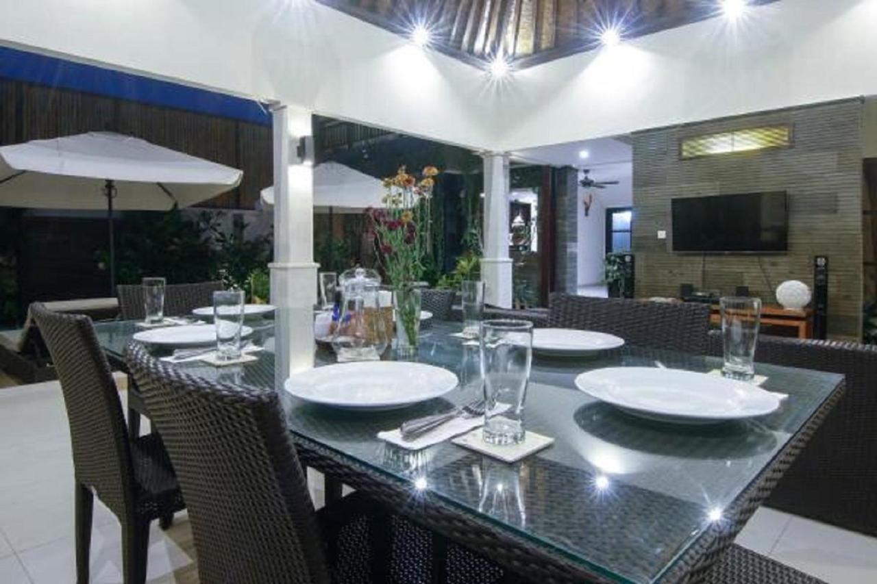 Gili Pearl Three Bedroom Villa Gili Trawangan Exterior foto
